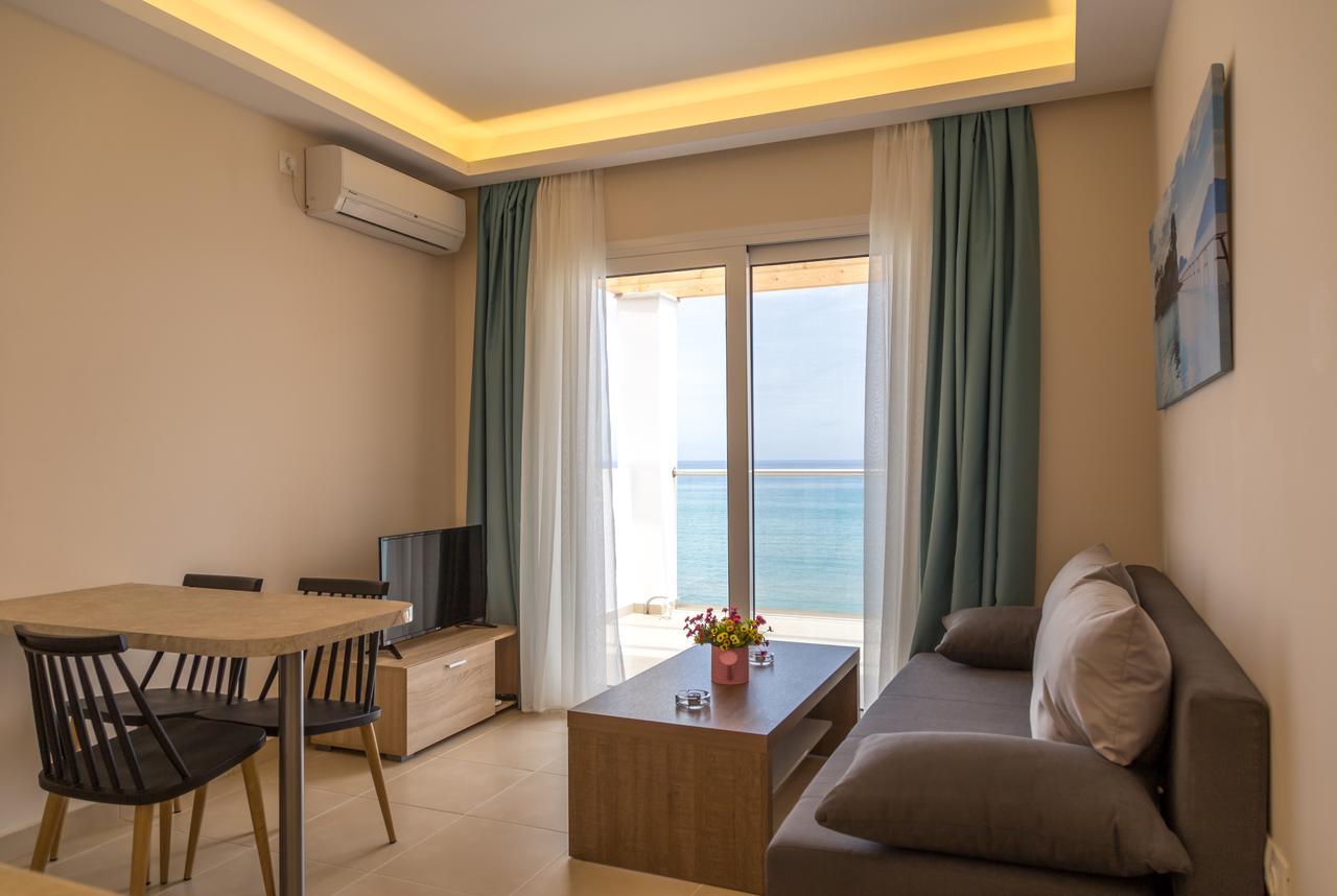 Laura Beach House Alykes  Dış mekan fotoğraf