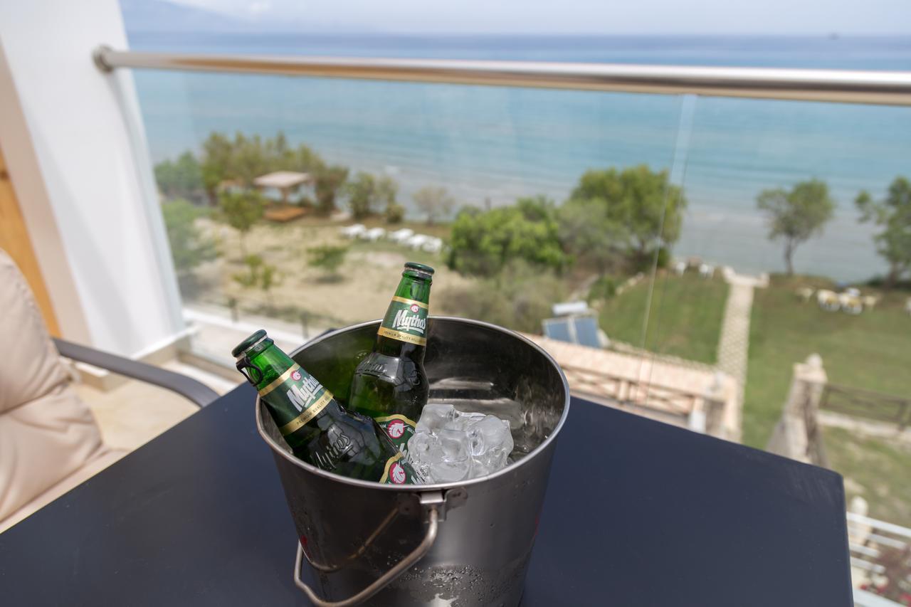 Laura Beach House Alykes  Dış mekan fotoğraf