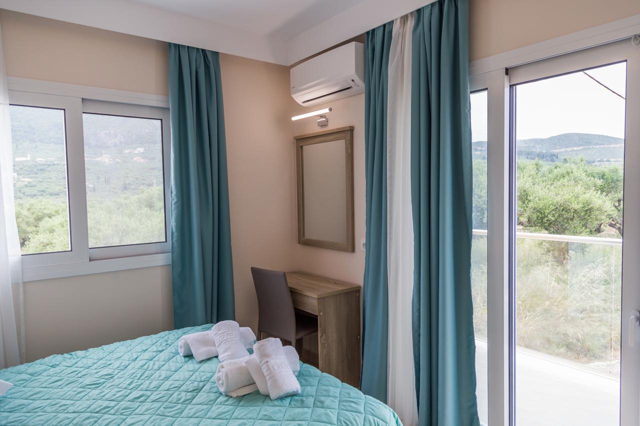 Laura Beach House Alykes  Dış mekan fotoğraf