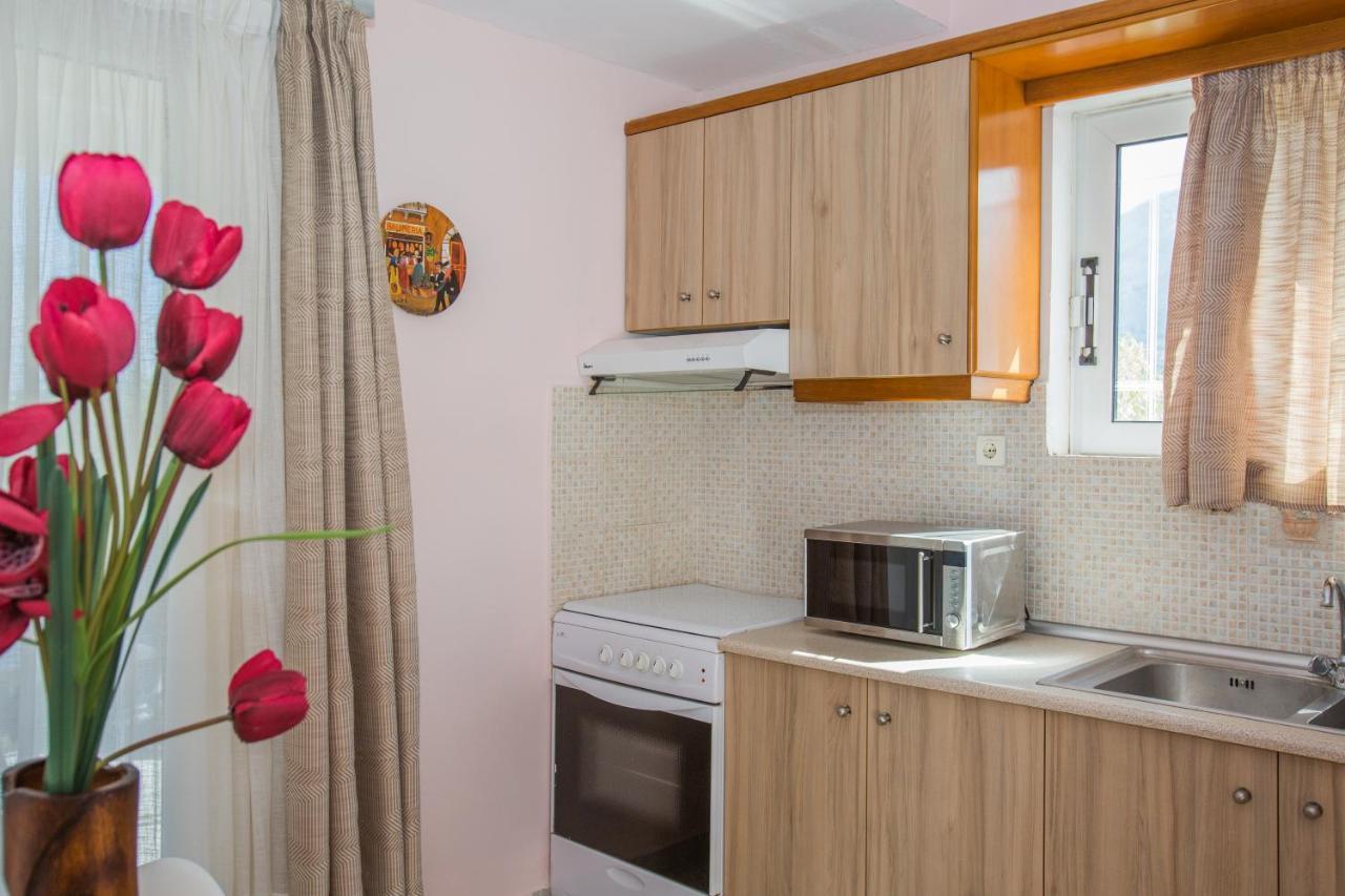 Laura Beach House Alykes  Dış mekan fotoğraf